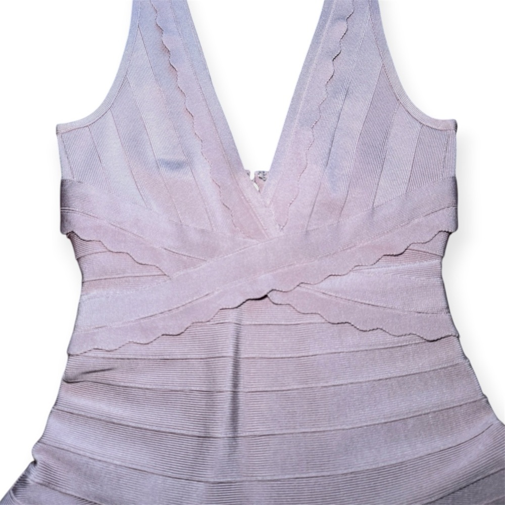 Herve Leger Dusty Rose V-Neck Bandage Mini Dress Small - Picture 5 of 10